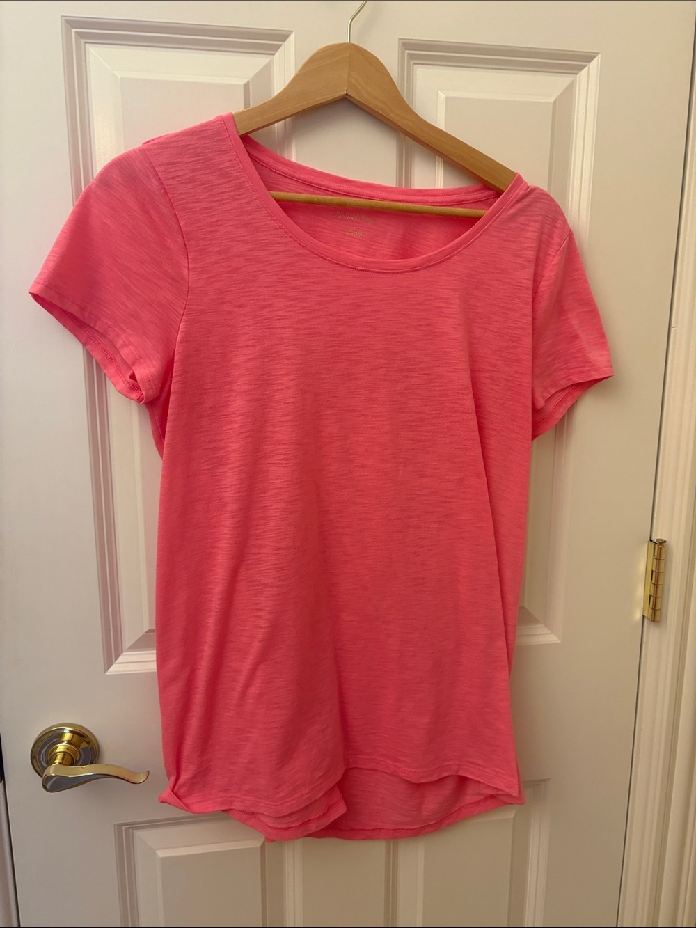 Lilly Pulitzer Women's Scoop Neck Short Sleeve Top - Pink